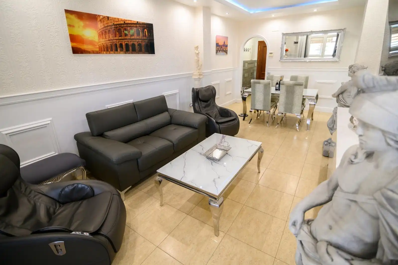 Sala d'estar de Pis en venda en Puerto Real amb Terrassa i Jacuzzi