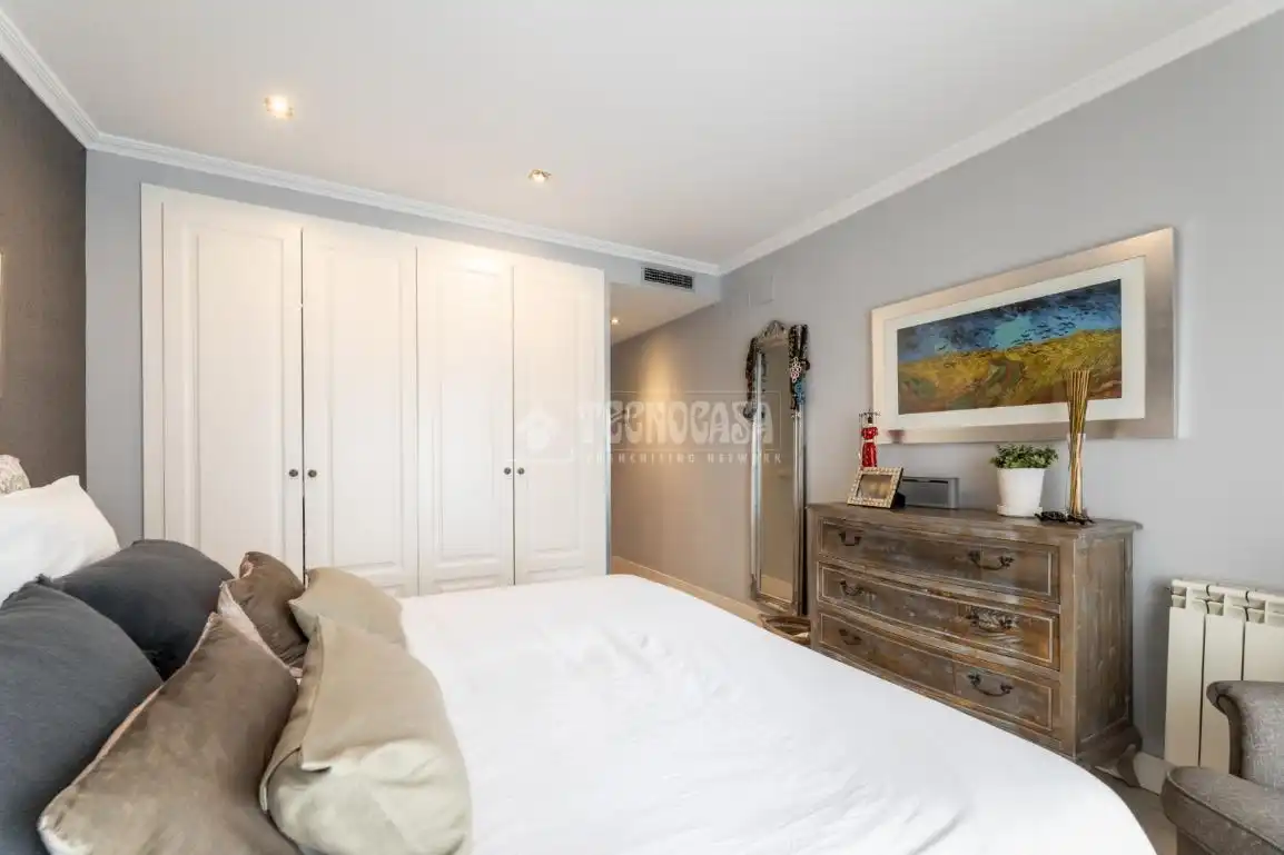 Habitación de Casa adosada en venta en Torrelodones con Calefacción, Terraza y Balcón