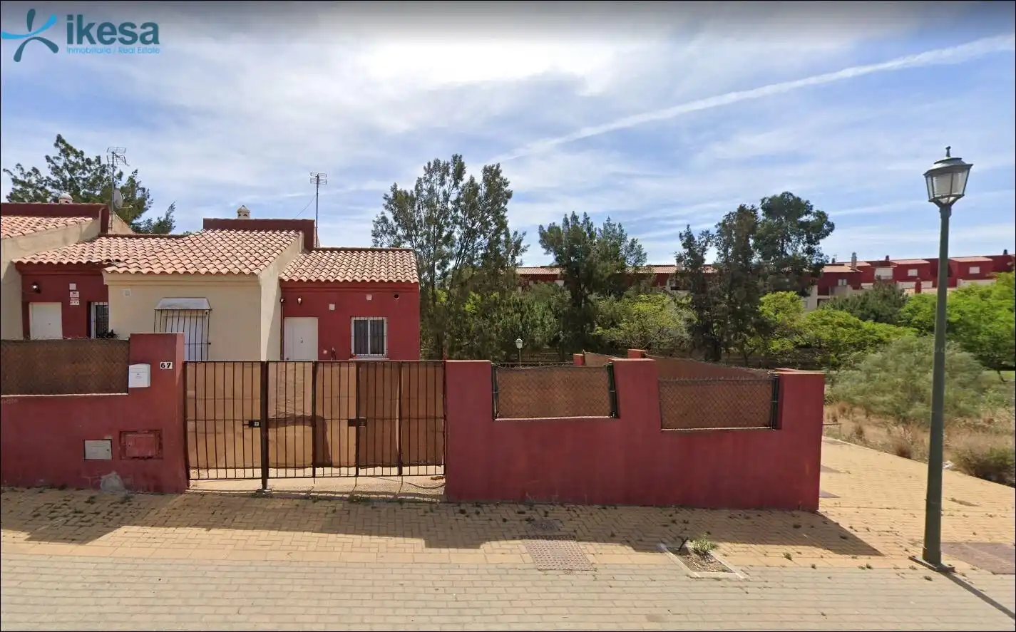 Terraced house with terrace for sale in Ayamonte ciudad