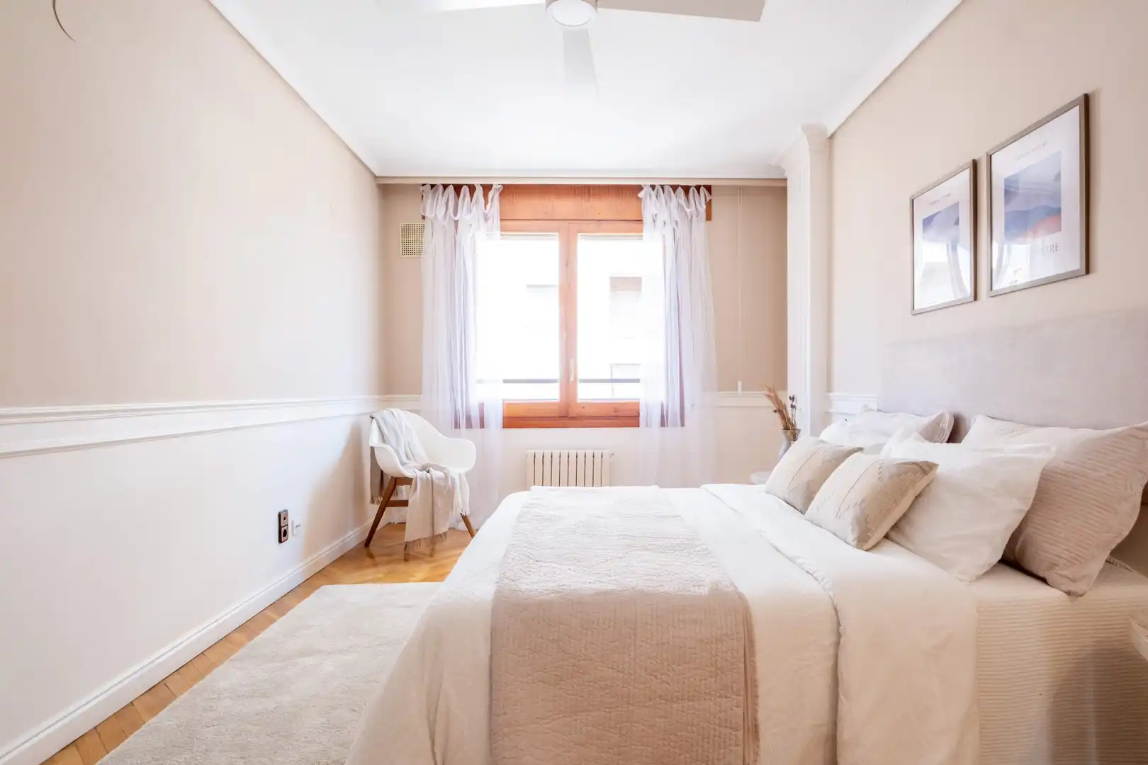 Bedroom of Flat for sale in Zaragoza  with Air Conditioner, Heating and Terrace