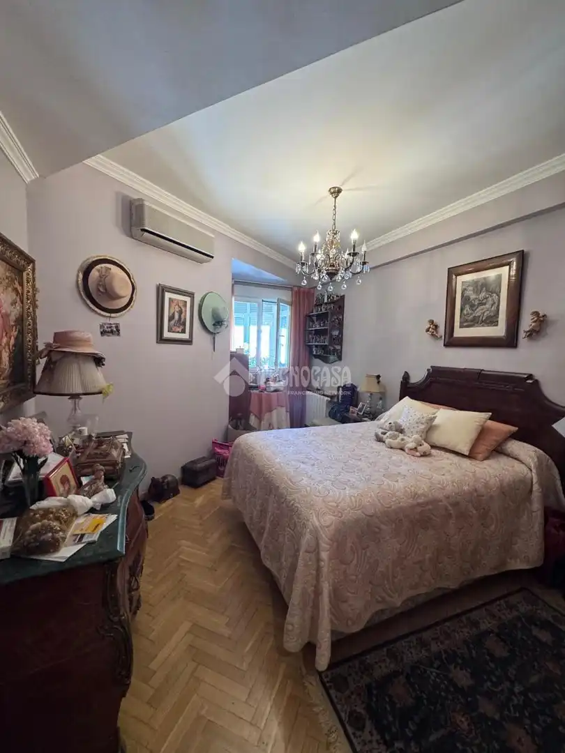 Habitación de Piso en venta en Madrid con Aire acondicionado y Calefacción