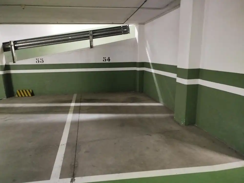 Einzelparkplatz zum Verkauf in Carrer d'Alloza, imagen 2