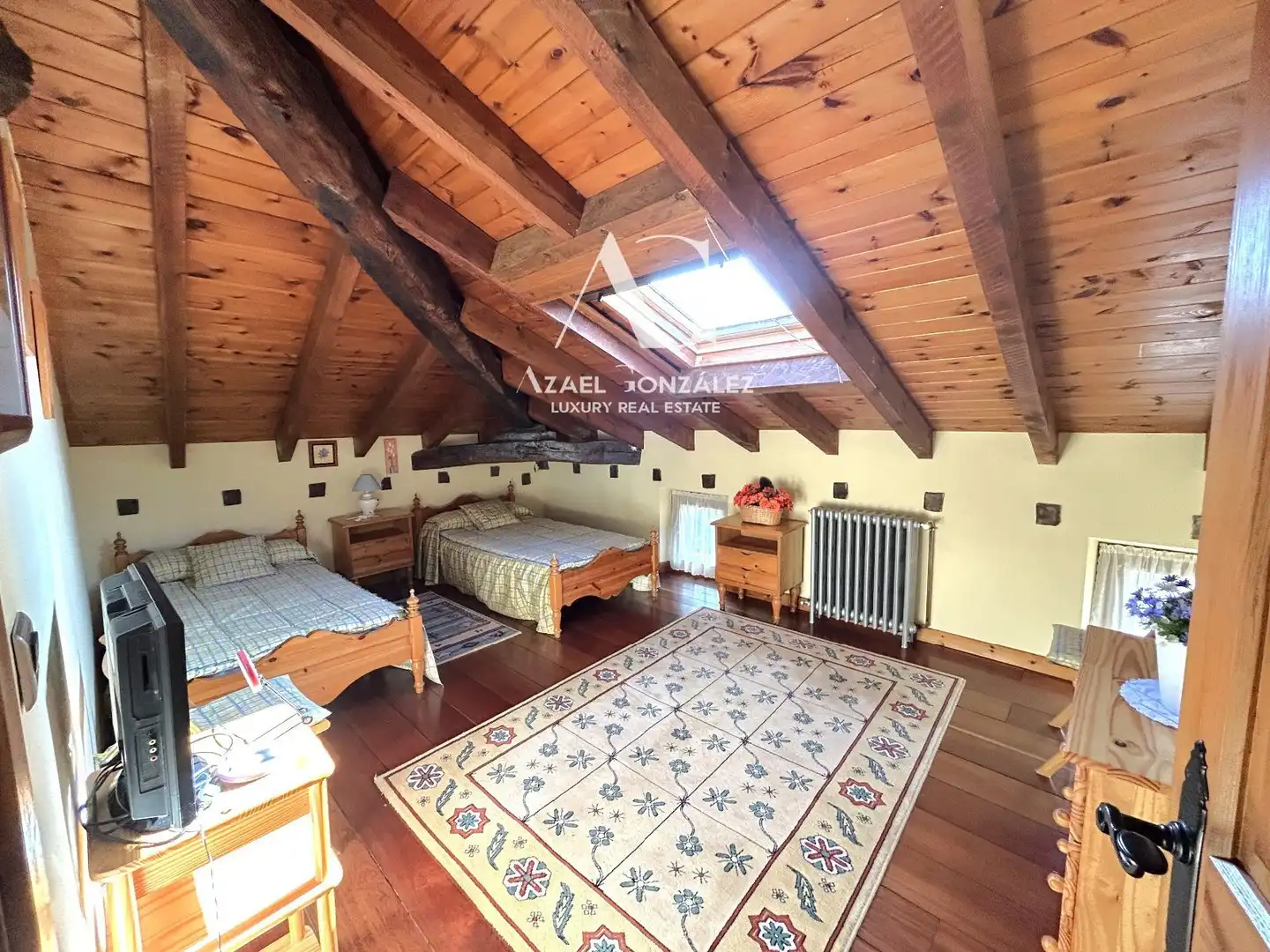 Habitación de Casa o chalet en venta en Camargo con Calefacción, Terraza y Amueblado