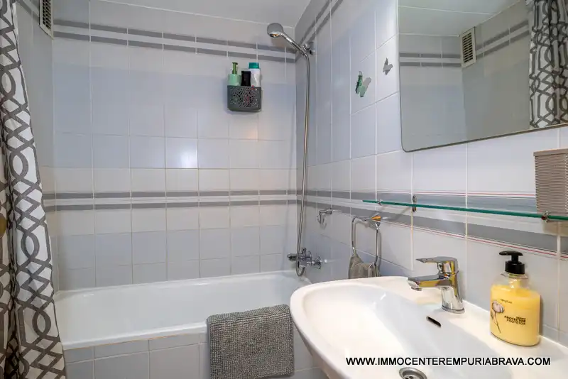 Piso con piscina en venta en Muga - Gran Reserva - Badia, imagen 19