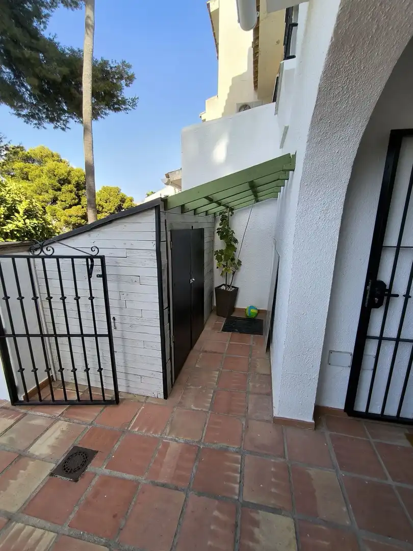 Terrassa de Casa adosada en venda en Mijas amb Aire condicionat, Terrassa i Piscina