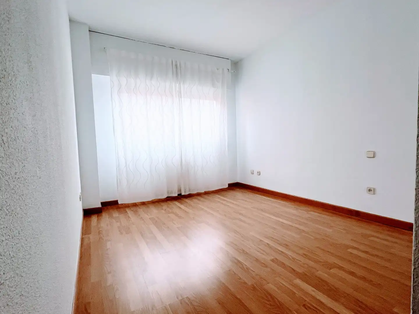 Habitación de Piso de alquiler en San Sebastián de los Reyes con Calefacción