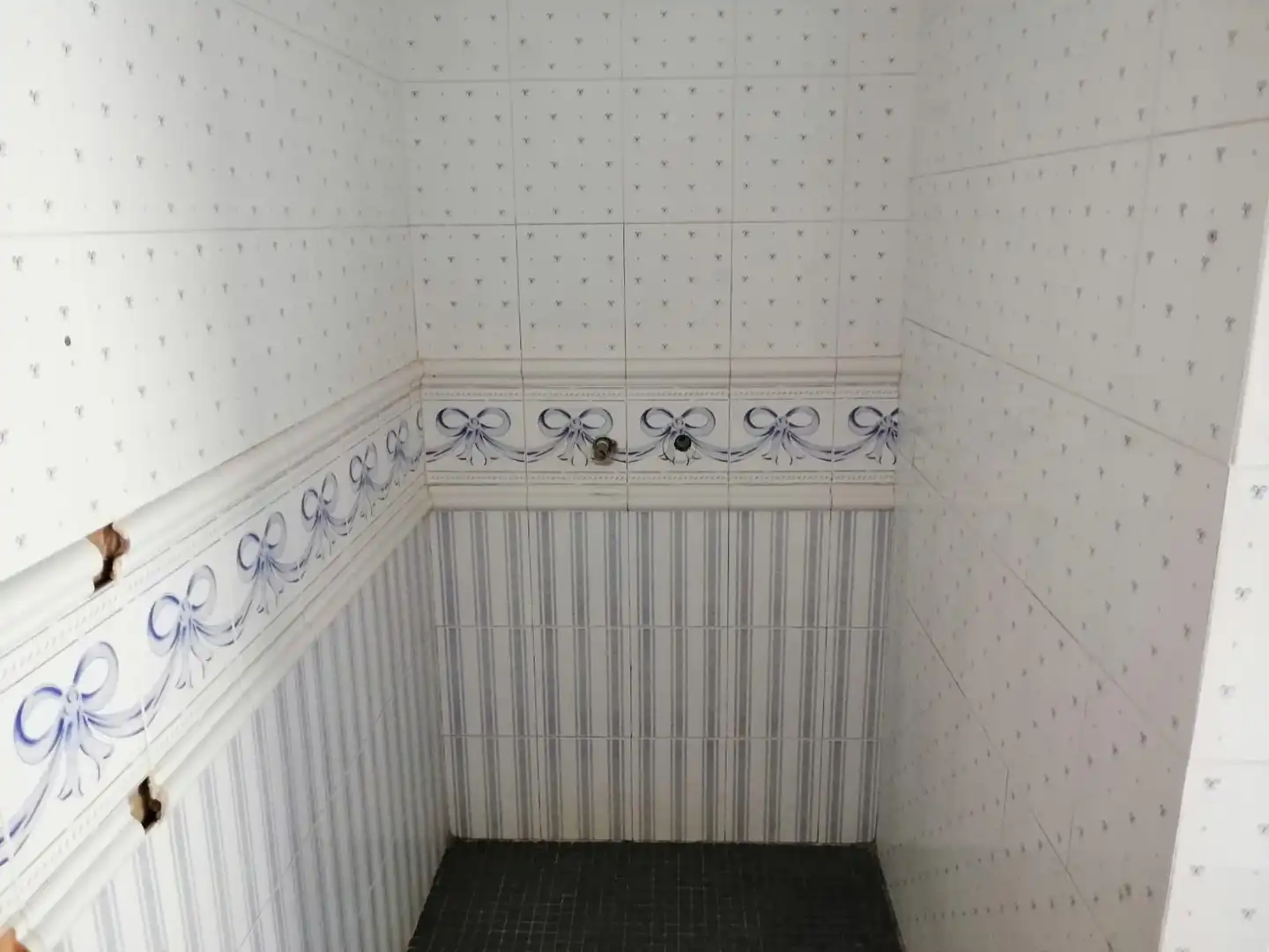 Baño de Casa adosada en venta en Garrovillas de Alconétar con Terraza y Balcón