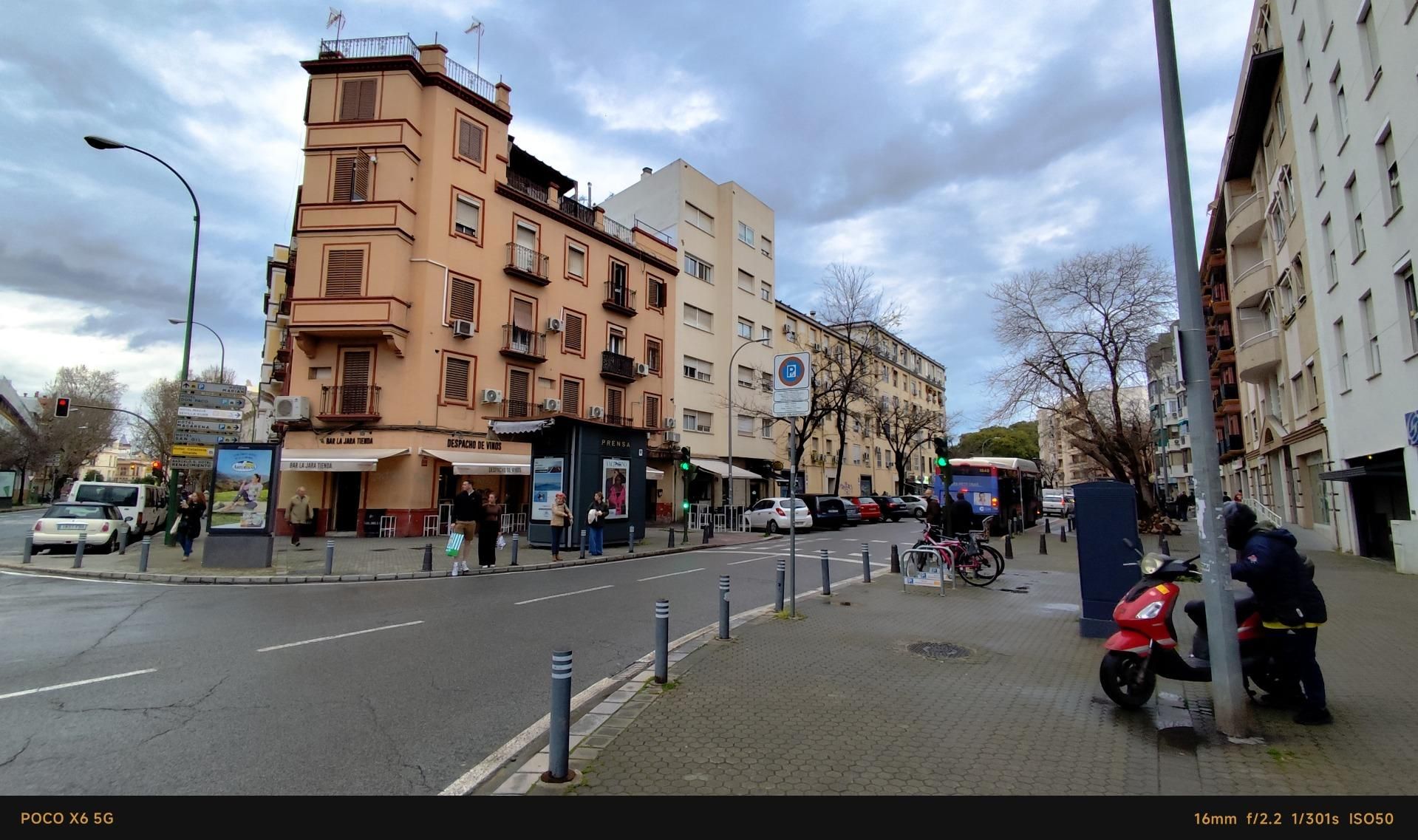 Exterior view of Flat for sale in  Sevilla Capital  with Air Conditioner, Heating and Balcony
