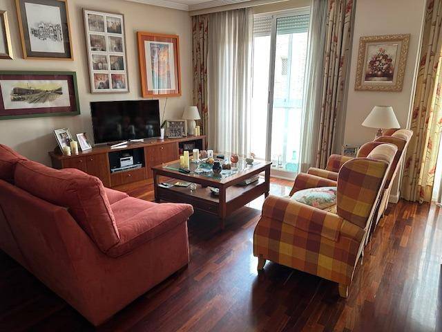 Piso en Venta en Calle NAVARRA en San Andrés - San Antolín
