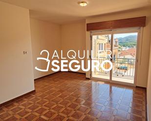 Sala d'estar de Pis de lloguer en San Martín de Valdeiglesias amb Aire condicionat, Calefacció i Terrassa