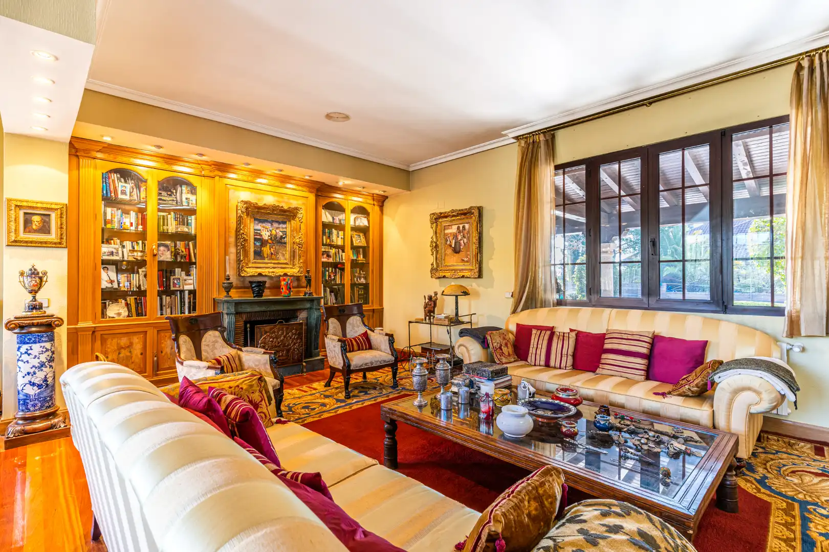 Sala de estar de Casa o chalet en venta en Las Rozas de Madrid con Aire acondicionado, Calefacción y Jardín privado