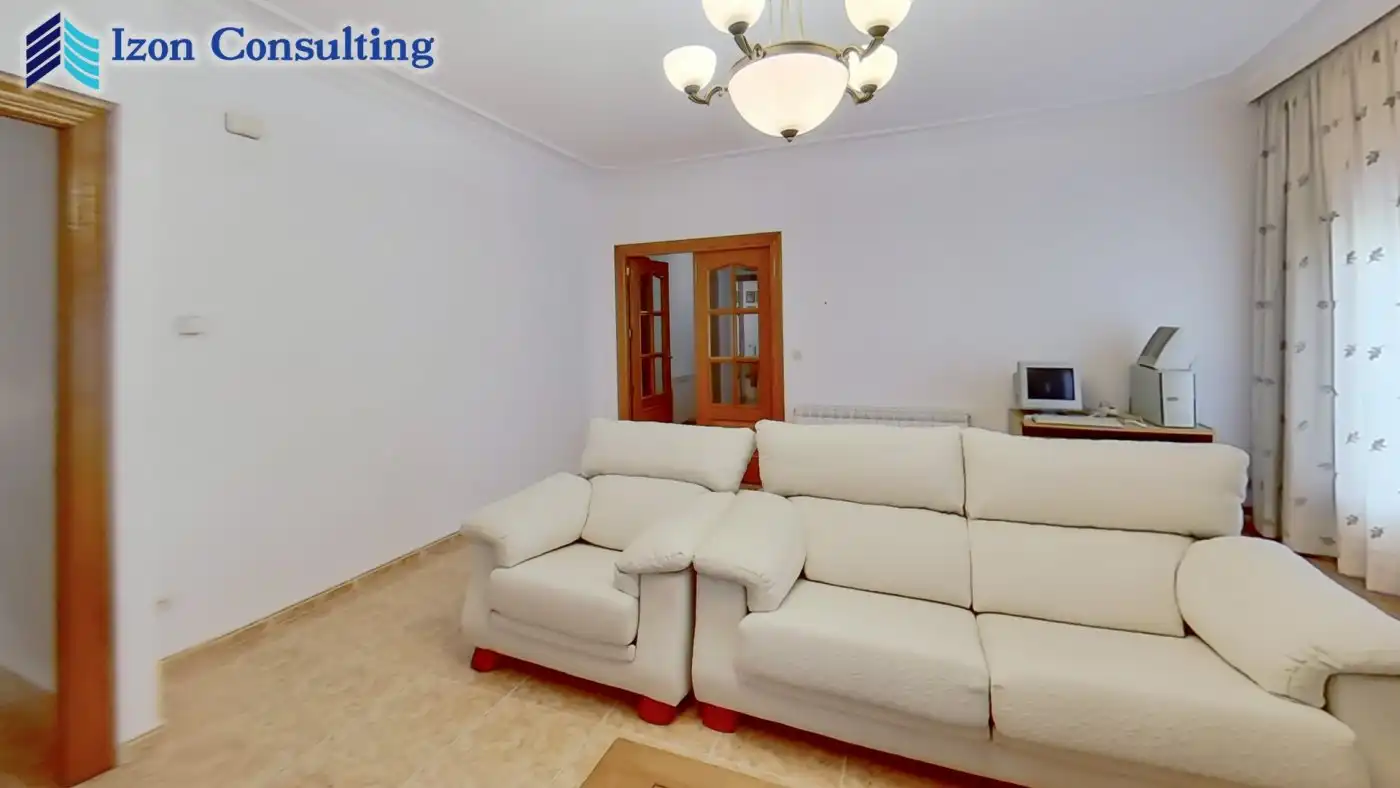 Sala de estar de Casa o chalet en venta en La Alberca de Záncara  con Calefacción, Trastero y Amueblado