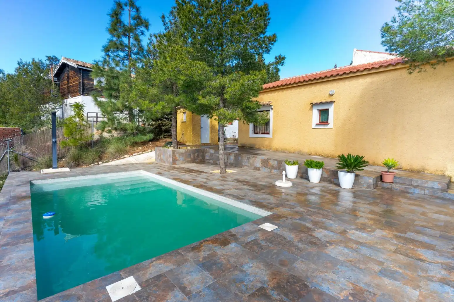 Piscina de Casa o xalet en venda en Mula amb Parquet, Terrassa i Moblat