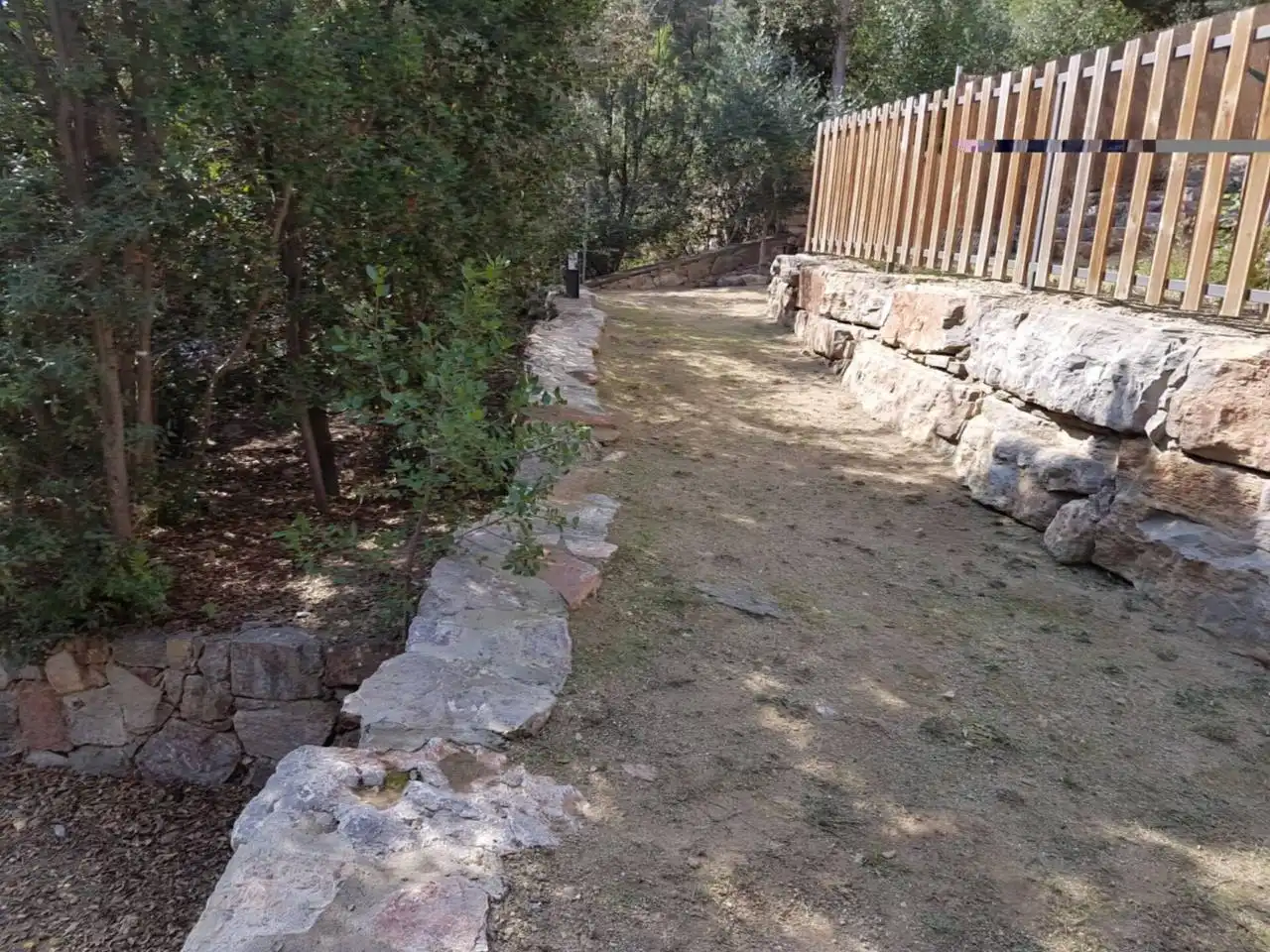 Garten von Einfamilien-Reihenhaus zur Miete in Castellar del Vallès mit Heizung, Privatgarten und Terrasse