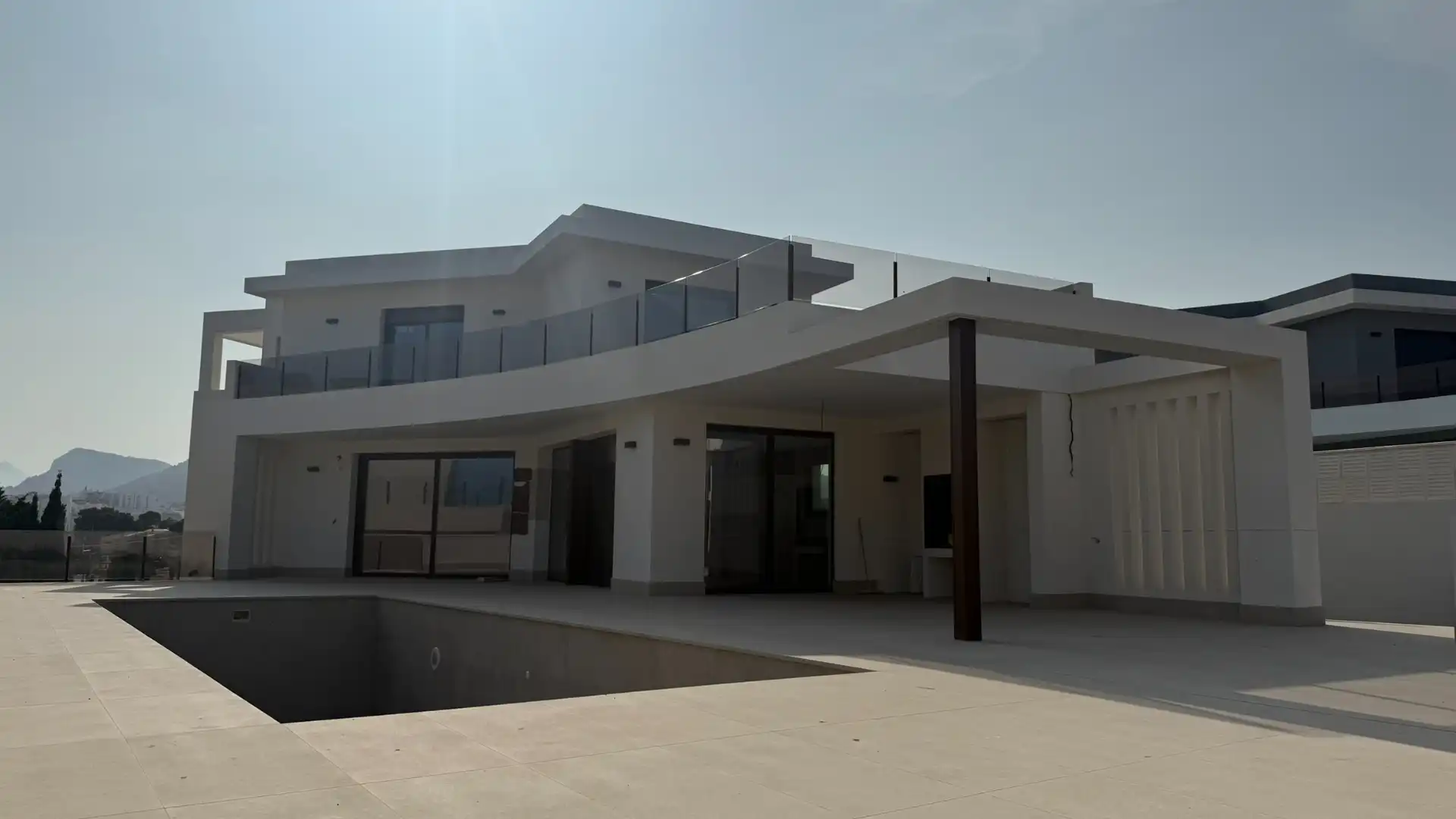 Vista exterior de Casa o xalet en venda en Calpe / Calp amb Aire condicionat, Calefacció i Jardí privat