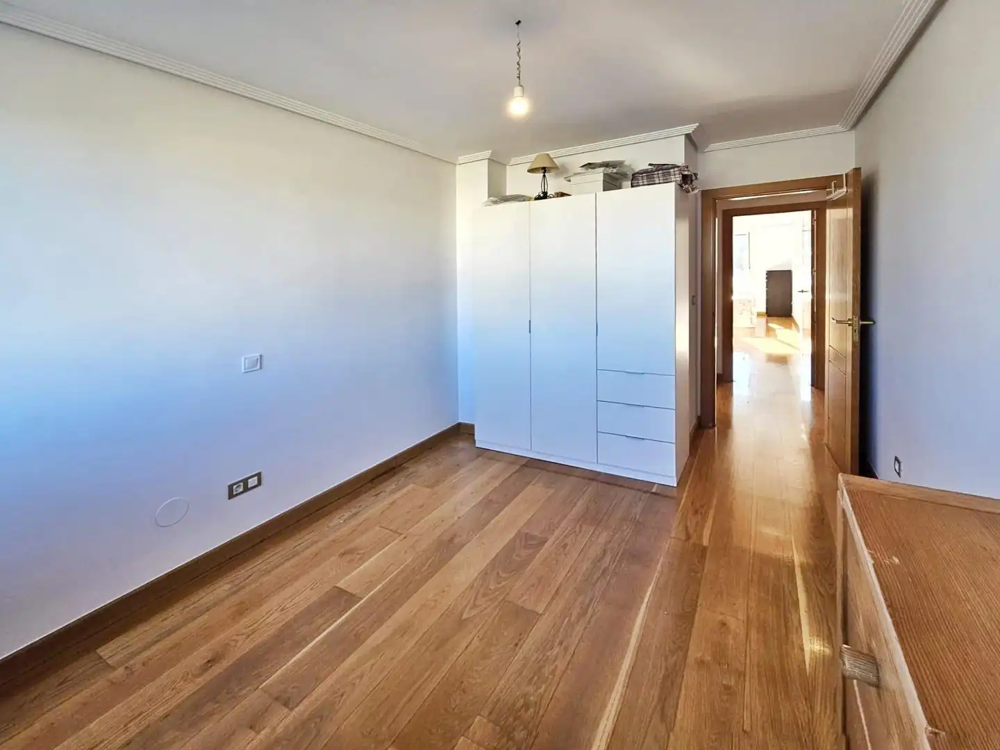 Flat for rent in Calle Antonio de la Dehesa, 7, Monte