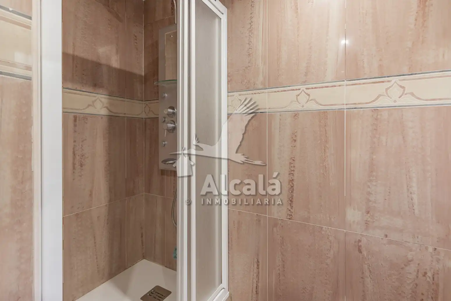 Bany de Casa o xalet en venda en Santa Olalla amb Aire condicionat, Calefacció i Piscina