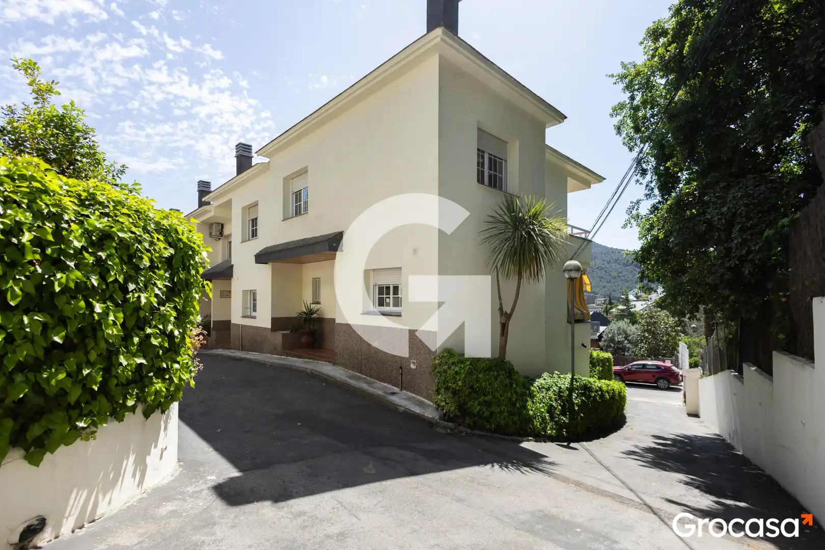 Vista exterior de Casa o chalet en venta en Corbera de Llobregat con Aire acondicionado, Calefacción y Jardín privado