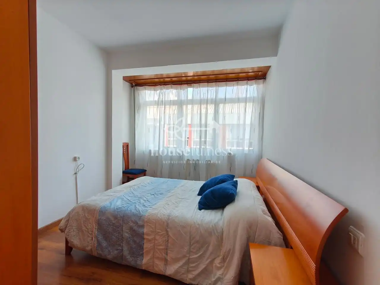Habitación de Piso en venta en Ferrol con Calefacción y Amueblado