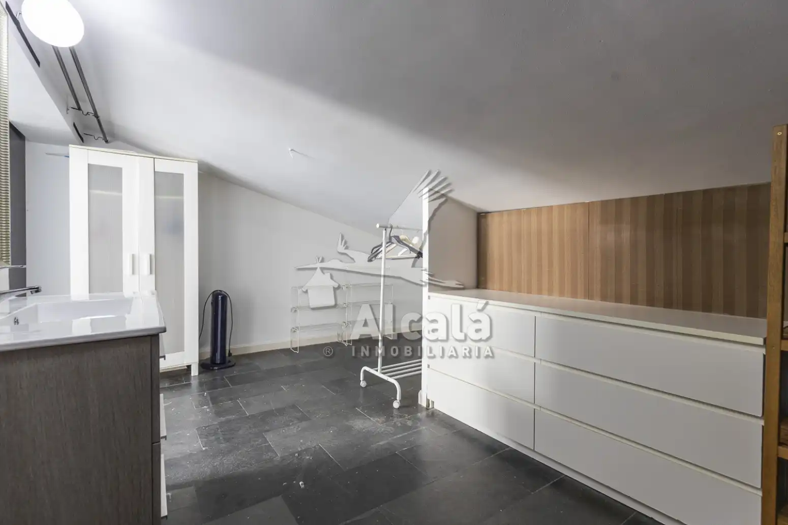 Bedroom of Houses for sale in Alcalá de Henares  with Air Conditioner, Heating and Private garden