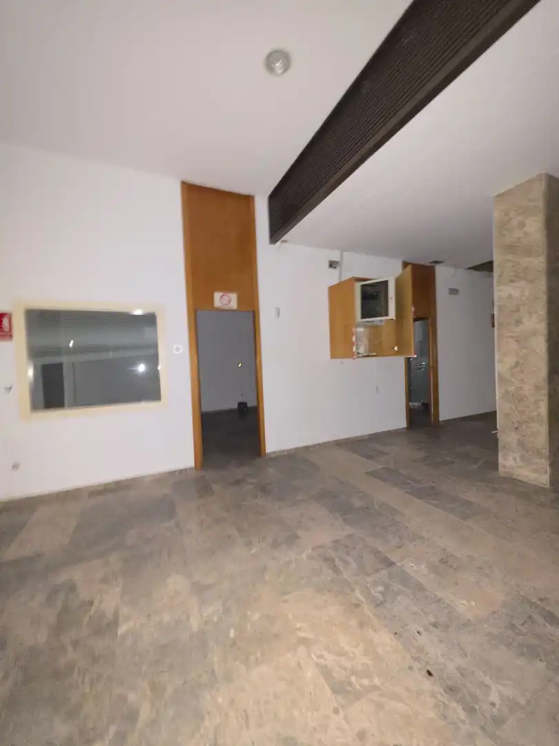 Local comercial en venda a Aguilar de la Frontera, imagen 5