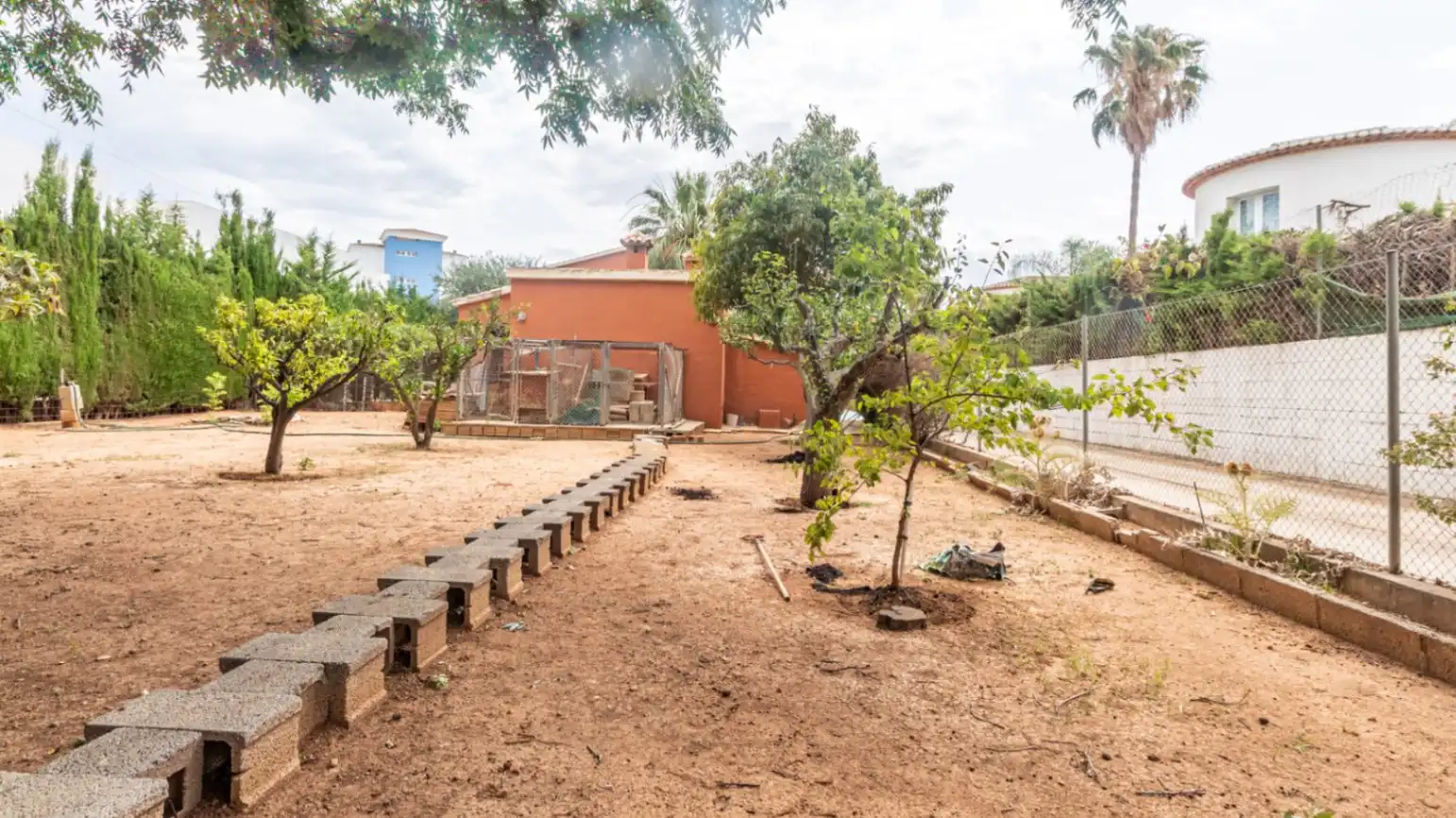 Haus oder Chalet zum Verkauf in Dénia mit Klimaanlage, Heizung und Privatgarten