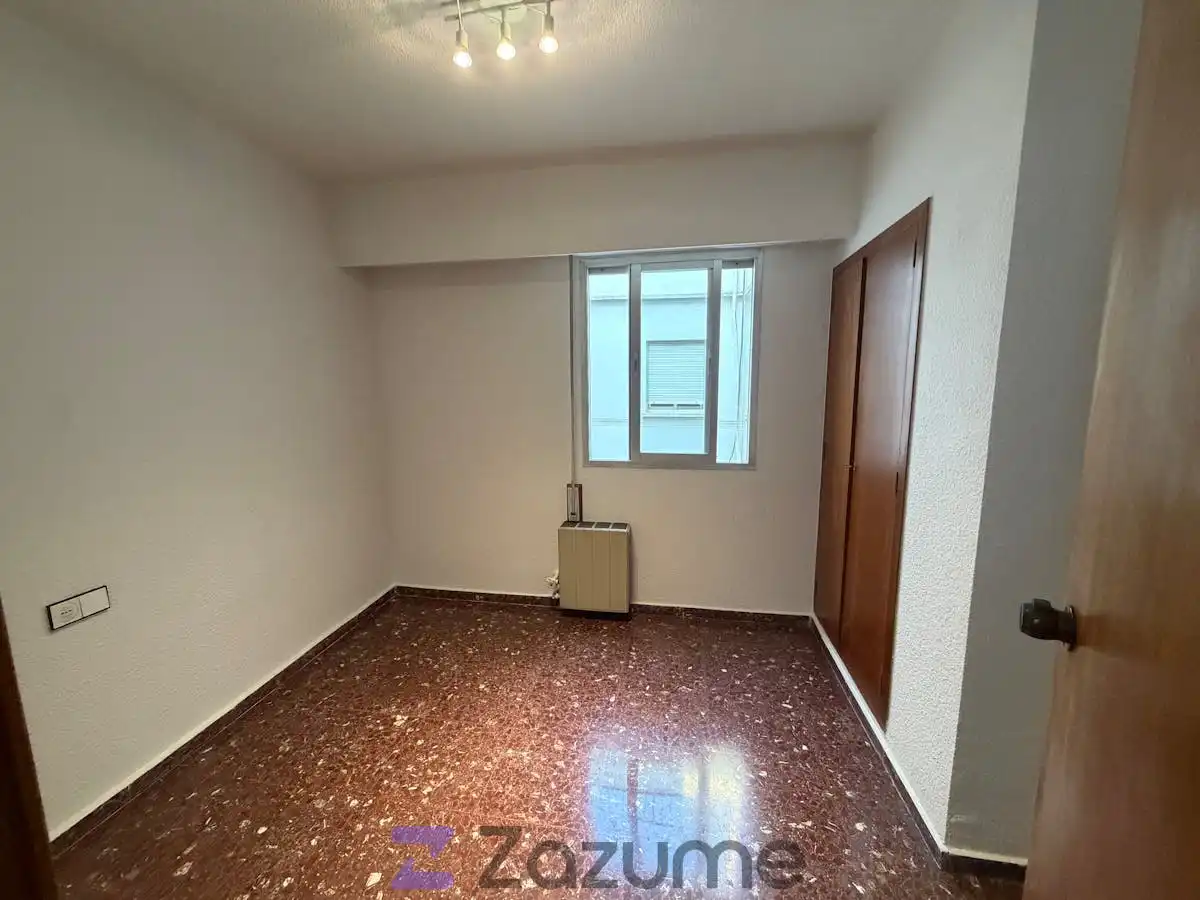 Flat with terrace to rent in Gran Via de les Germanies, imagen 24