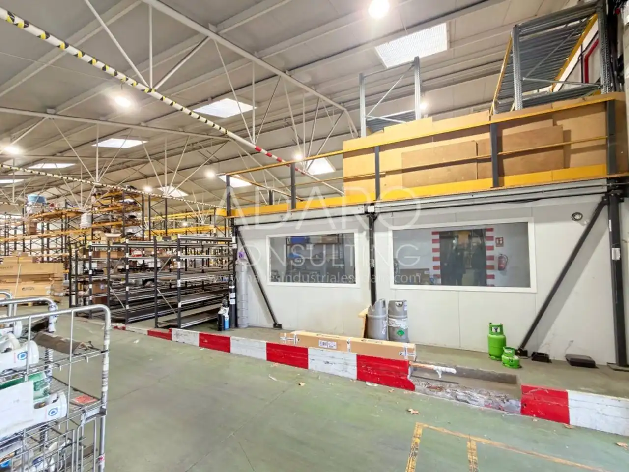 Nau industrial en venda en Torrejón de Ardoz