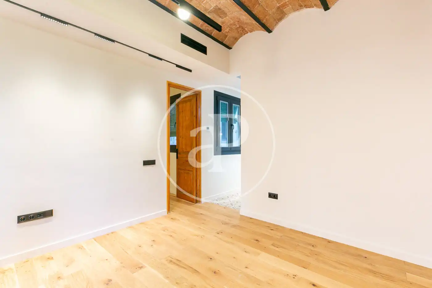 Piso en venta en Barcelona con Aire acondicionado, Calefacción y Balcón