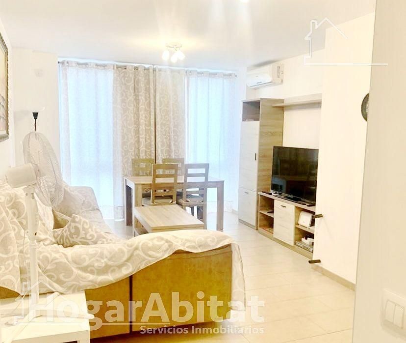 Living room of Flat for sale in Sagunto / Sagunt  with Air Conditioner, Terrace and Furnished