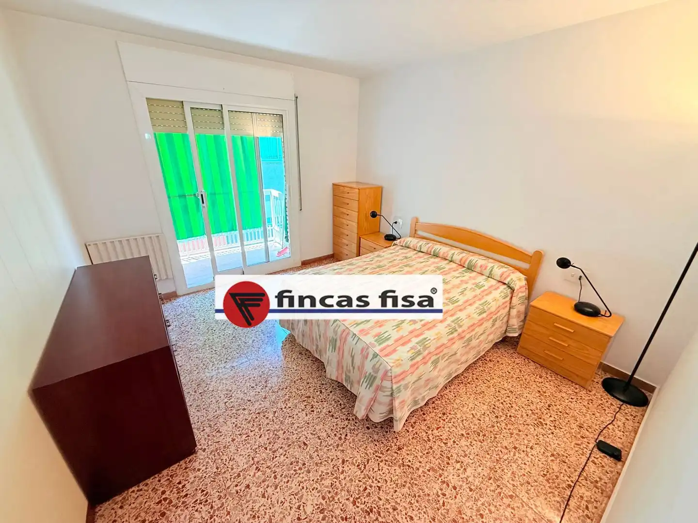 Habitación de Piso en venta en Premià de Mar con Aire acondicionado y Terraza