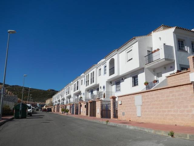 Casa adosada en Venta en C/ Palermo - Los Almendros -  en El Zabal - Santa Margarita