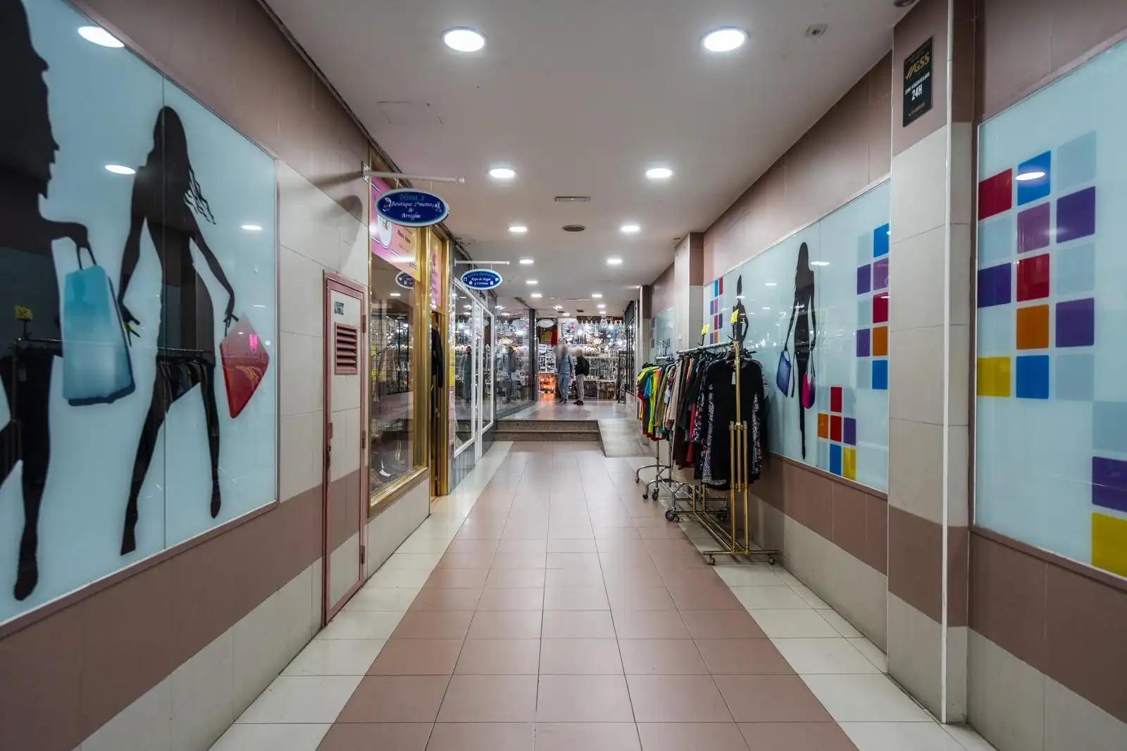Local comercial en venda a ESPAÑA, imagen 17