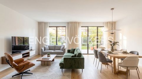 Chatet  con Jardín Privado, En Avenida de Logroño