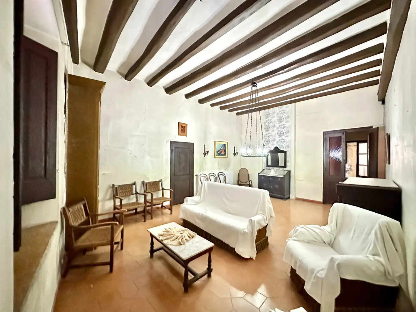 Sala de estar de Edificio en venta en Montesquiu