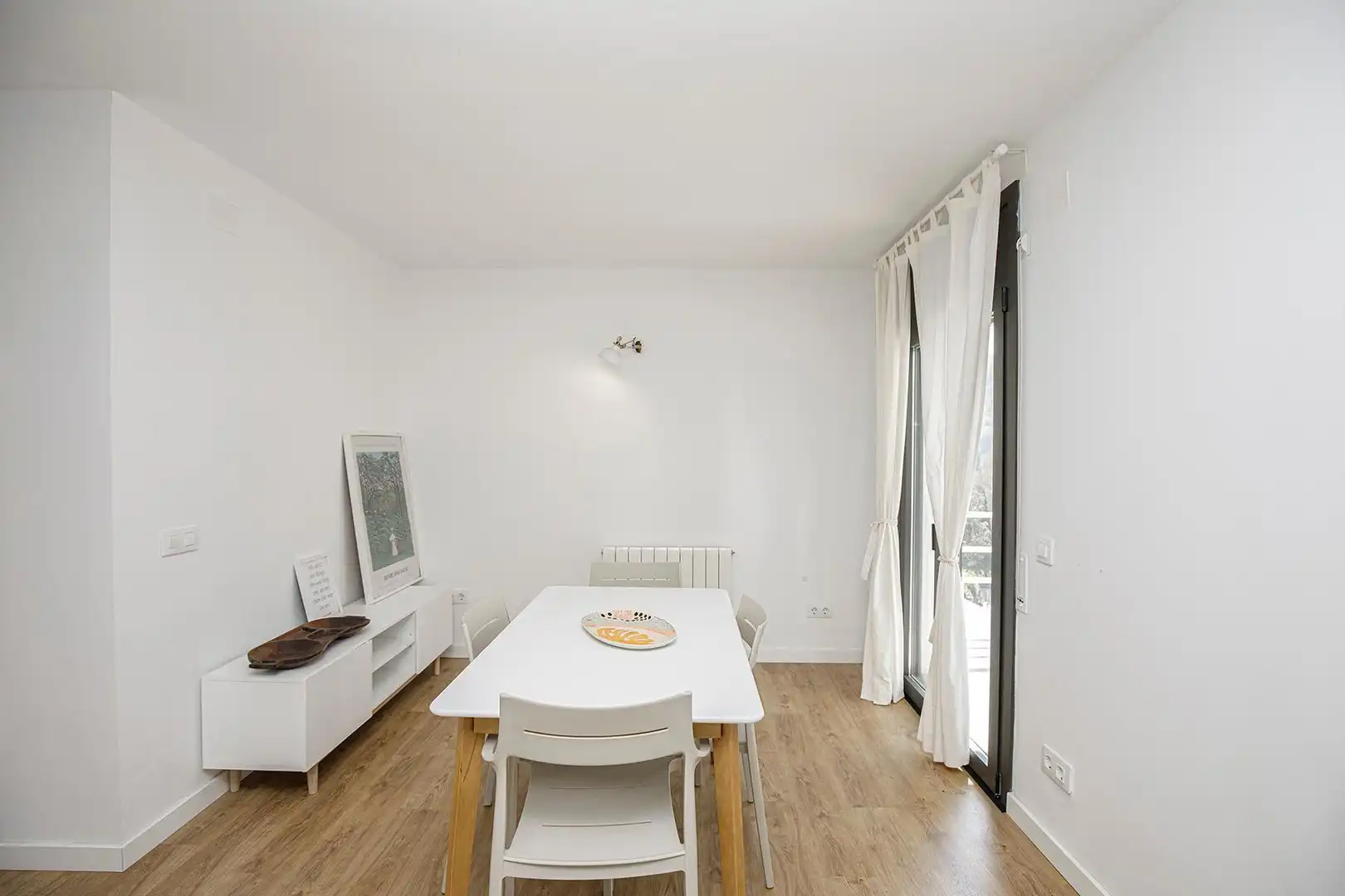 Schlafzimmer von Wohnung zur Miete in Sant Martí de Llémena mit Klimaanlage, Privatgarten und Terrasse
