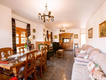 Casa rústica amb jardí en venda a Gérgal