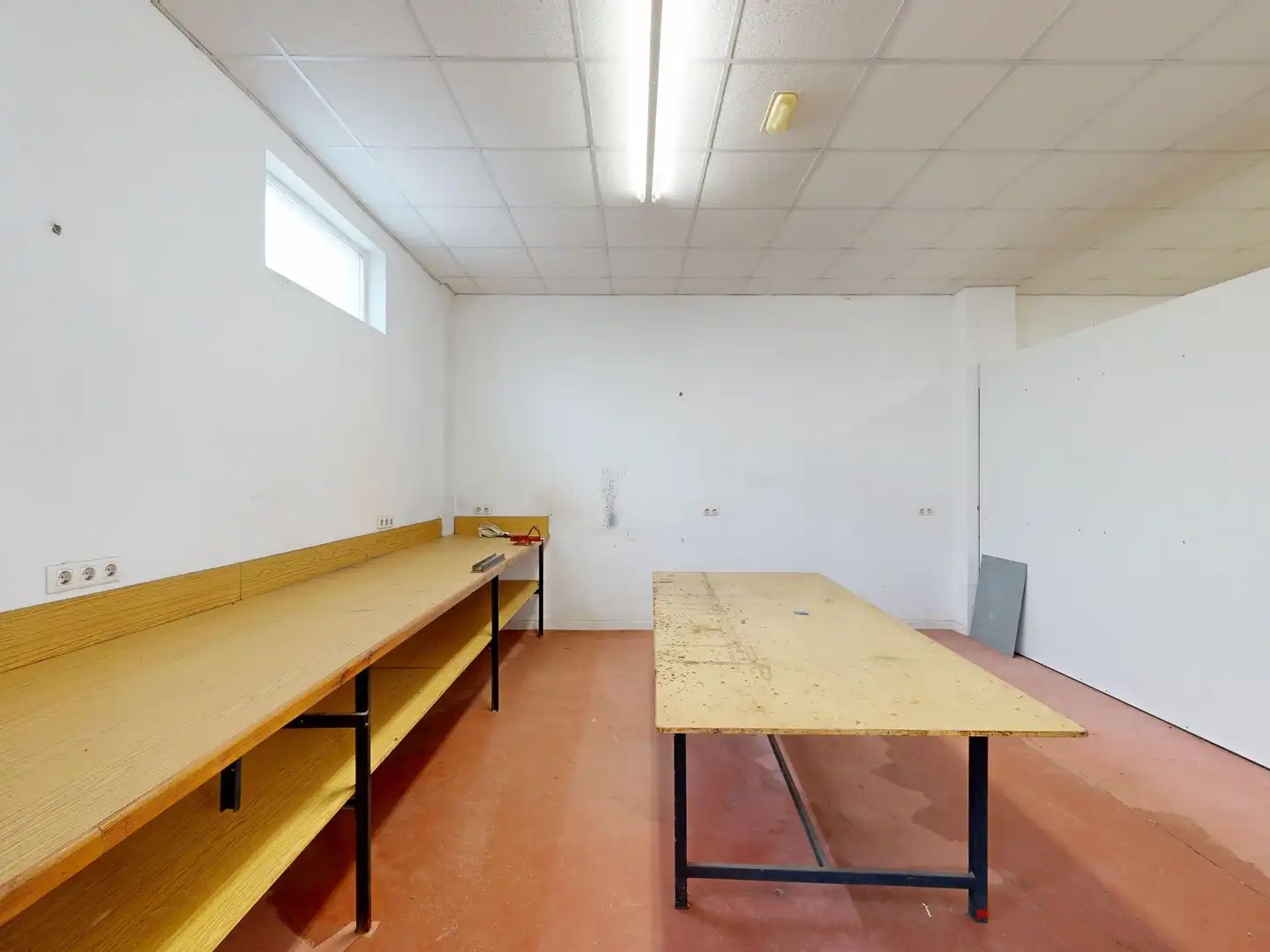 Commercial properties for rent in Burela