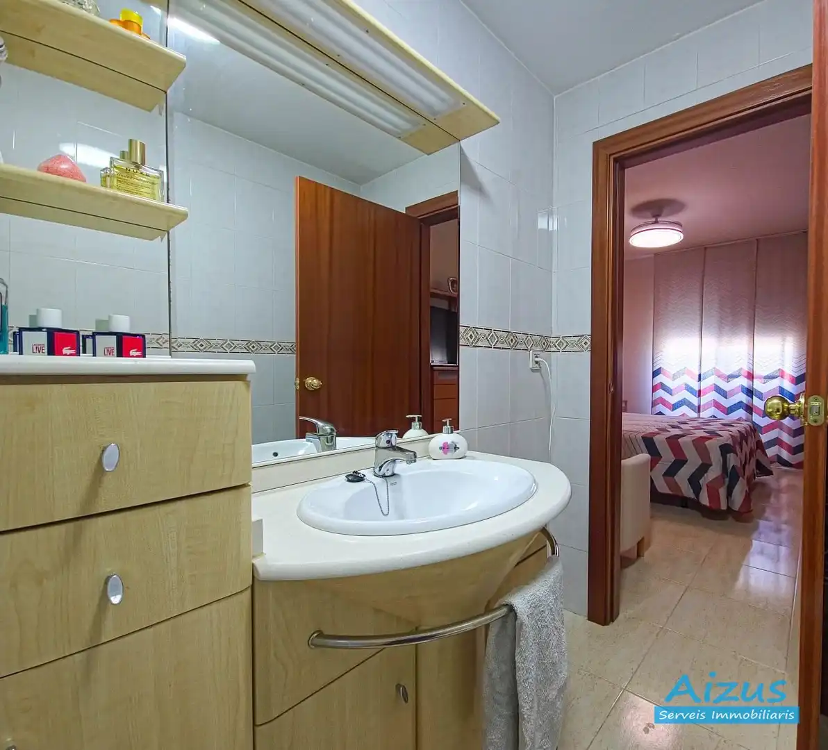 Baño de Casa adosada en venta en Santa Perpètua de Mogoda con Aire acondicionado, Calefacción y Terraza