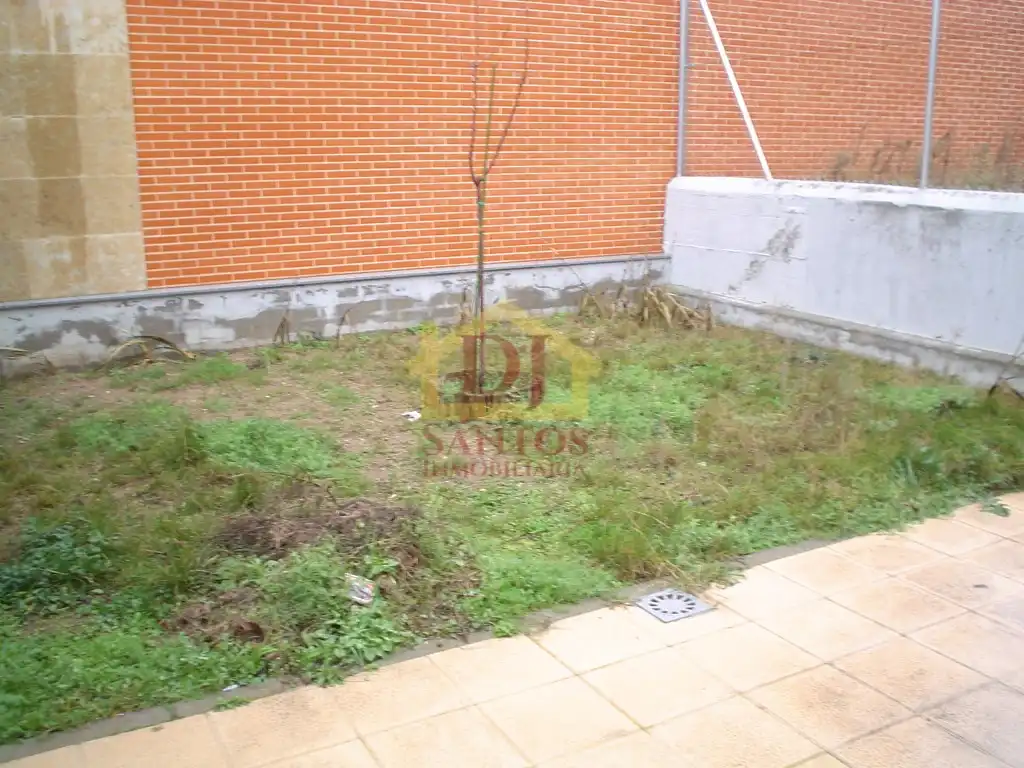 Casa o xalet de lloguer en Garrido