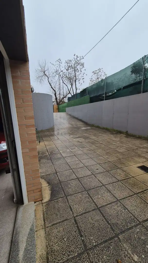 Aparcament de Casa o xalet en venda en Badajoz amb Aire condicionat, Calefacció i Terrassa