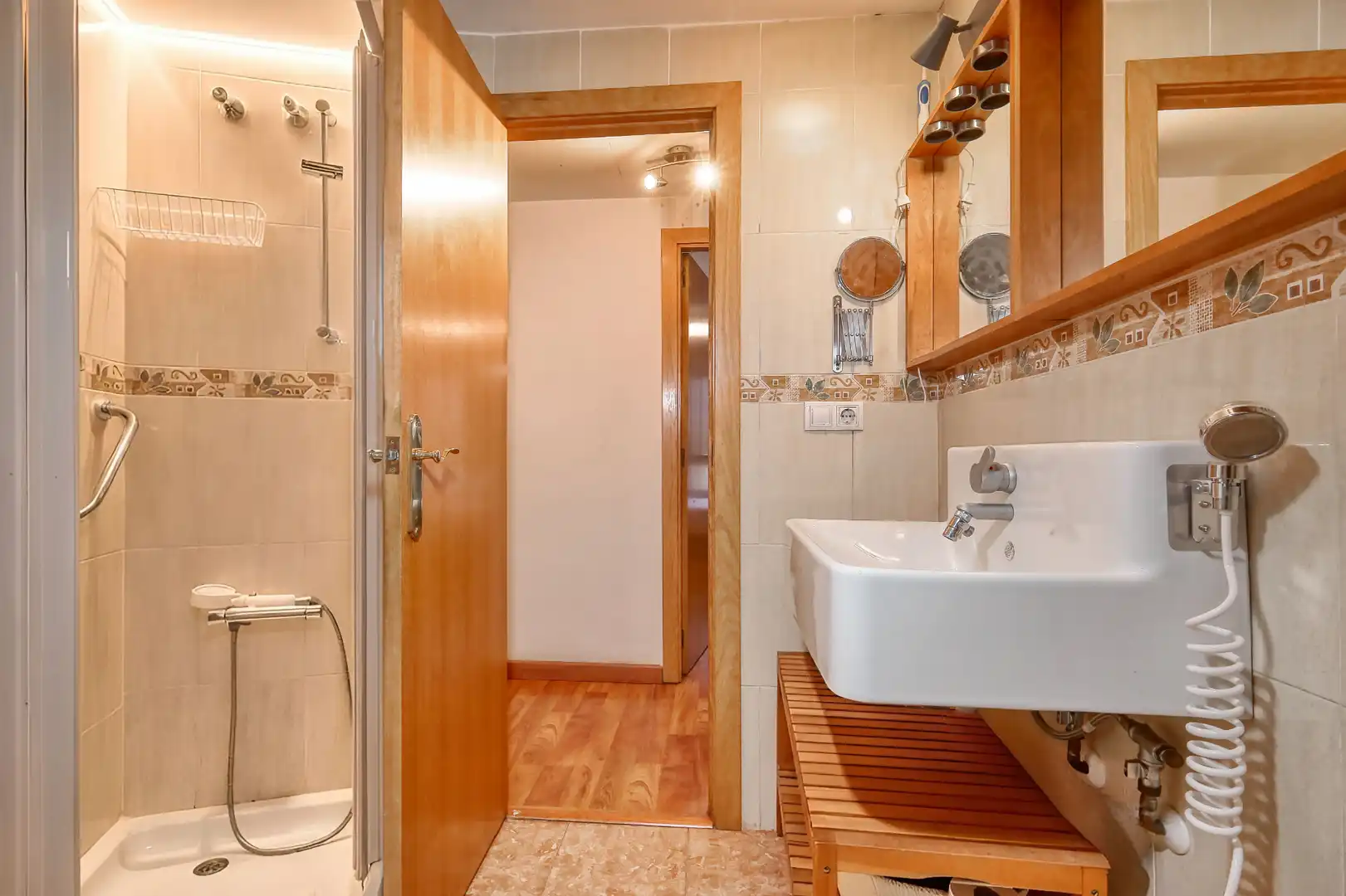 Baño de Piso en venta en Alicante / Alacant con Aire acondicionado, Calefacción y Parquet