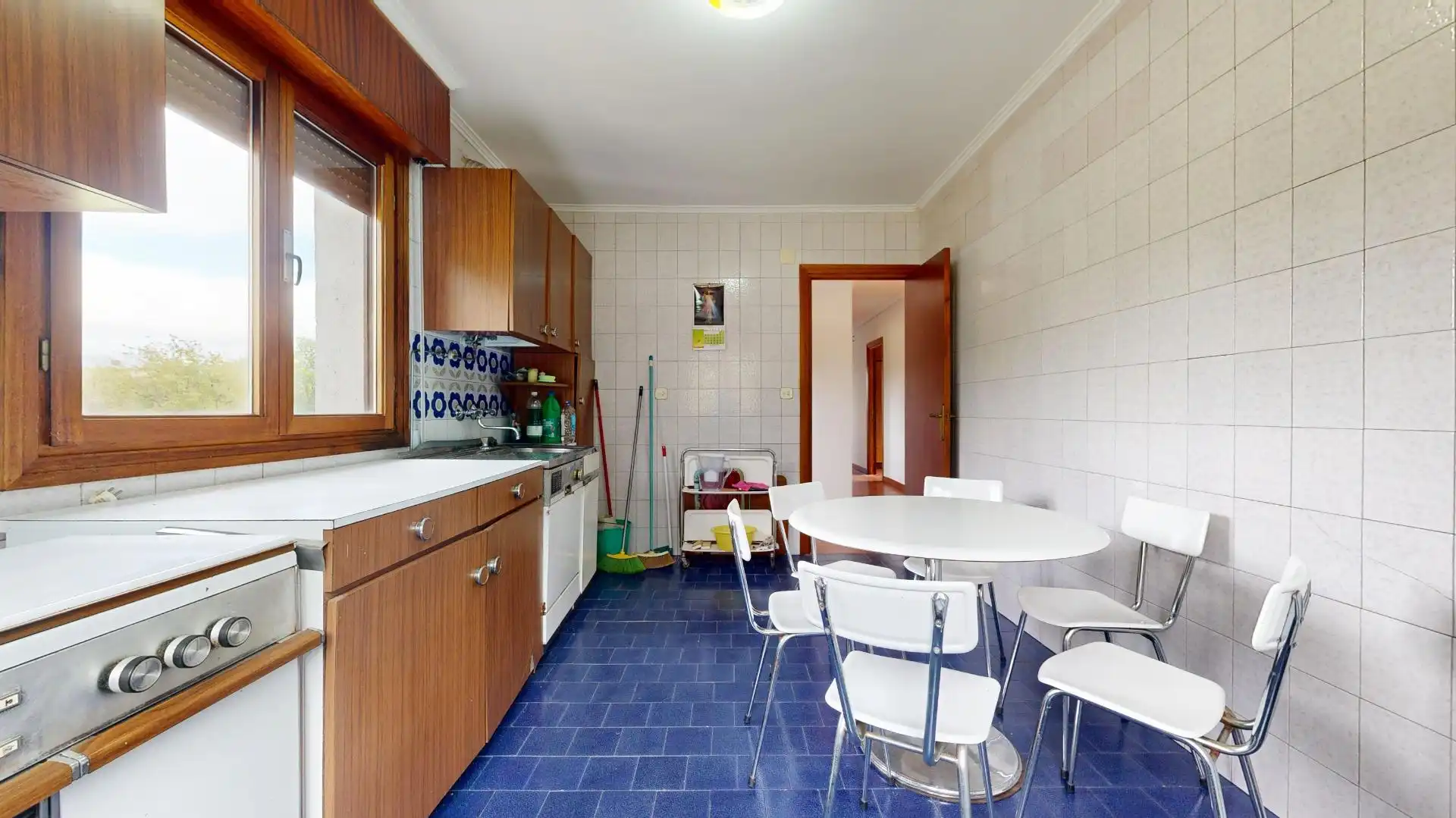 Cuina de Casa o xalet en venda en Valle de Mena amb Calefacció, Jardí privat i Terrassa