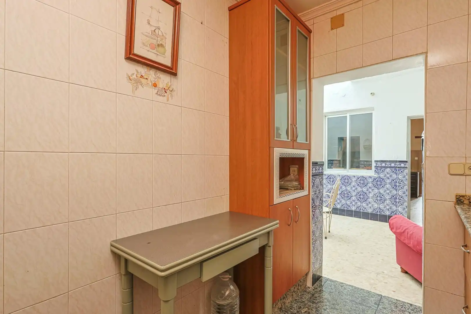 Cuina de Casa o xalet en venda en Sevilla amb Moblat i Balcó