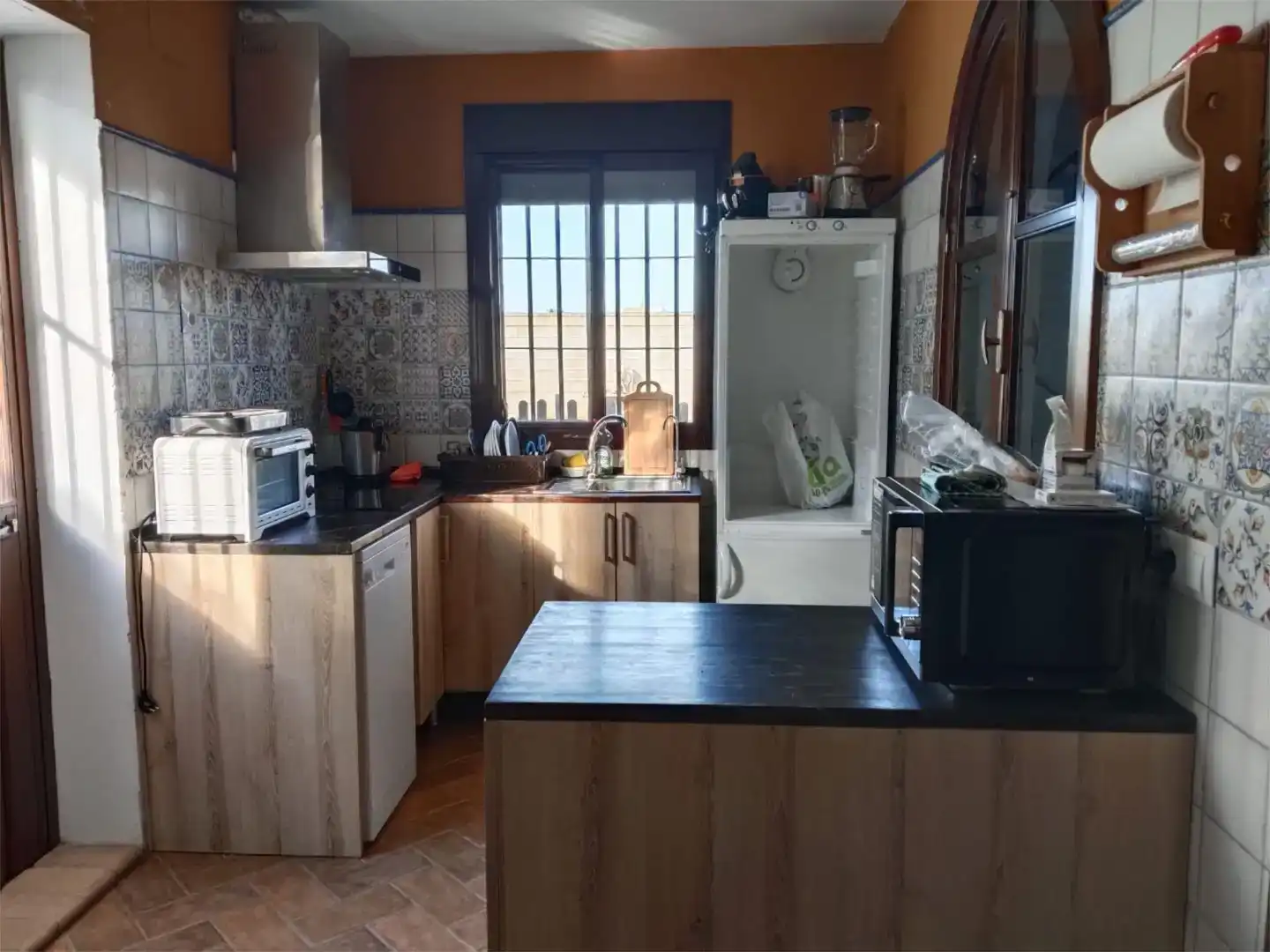 Cuina de Casa o xalet en venda en Montellano amb Aire condicionat i Piscina