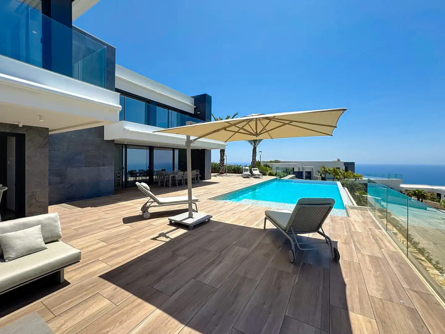 Chalet con piscina en venta en Cumbre del Sol, imagen 57