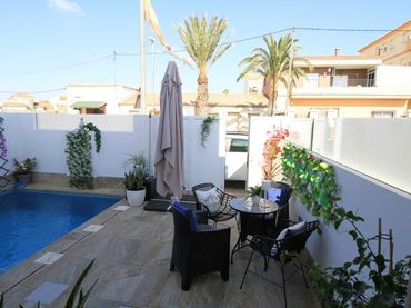 Adosado con piscina en venta en Campo de Murcia