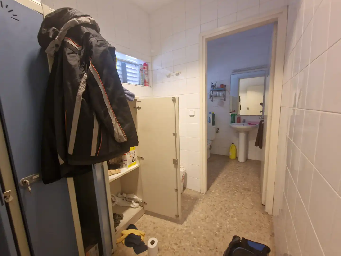 Baño de Local en venta en Sant Boi de Llobregat