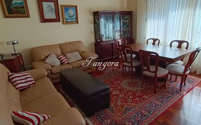 Living room of Flat for sale in Getxo 