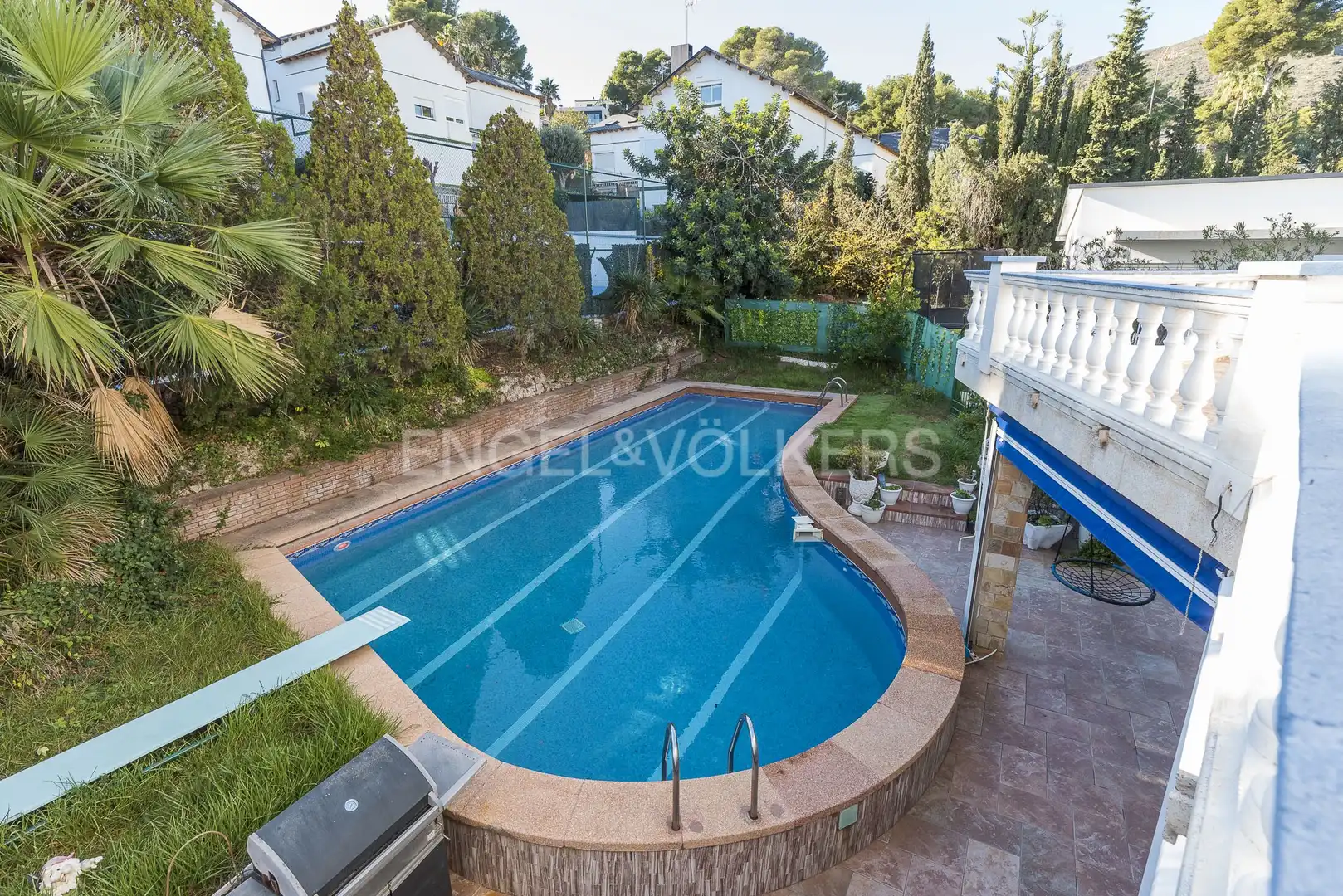 Swimming pool of Houses for rent in Castelldefels  with Air Conditioner, Heating and Private garden